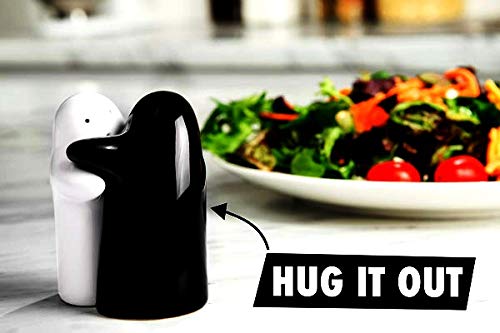 Hugging Salt and Pepper Shakers Set