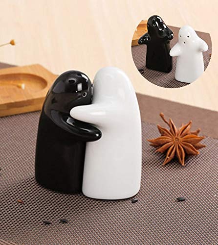 Hugging Salt and Pepper Shakers Set