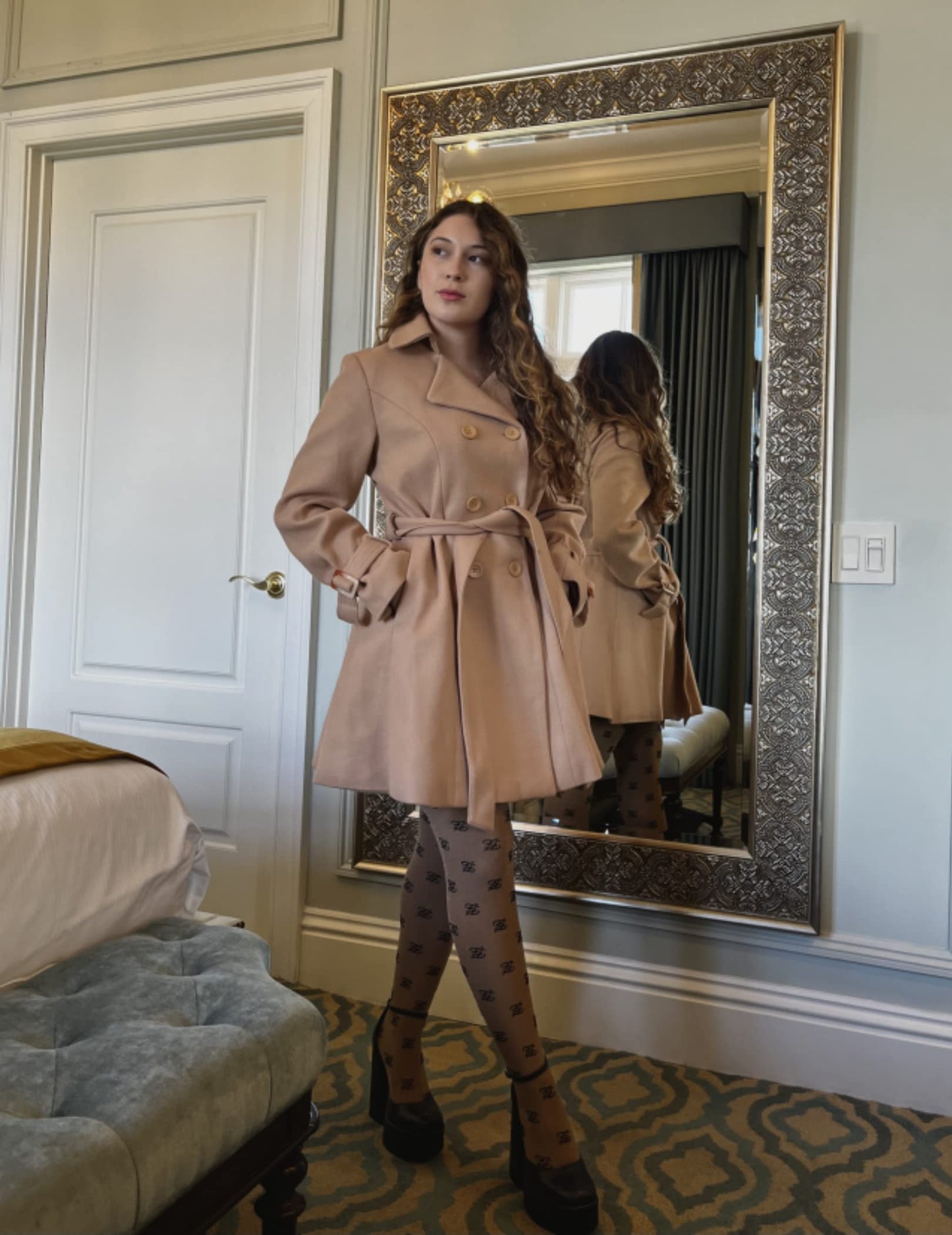 Zeagoo Faux Fur Lapel Double-breasted Thick Wool Coat