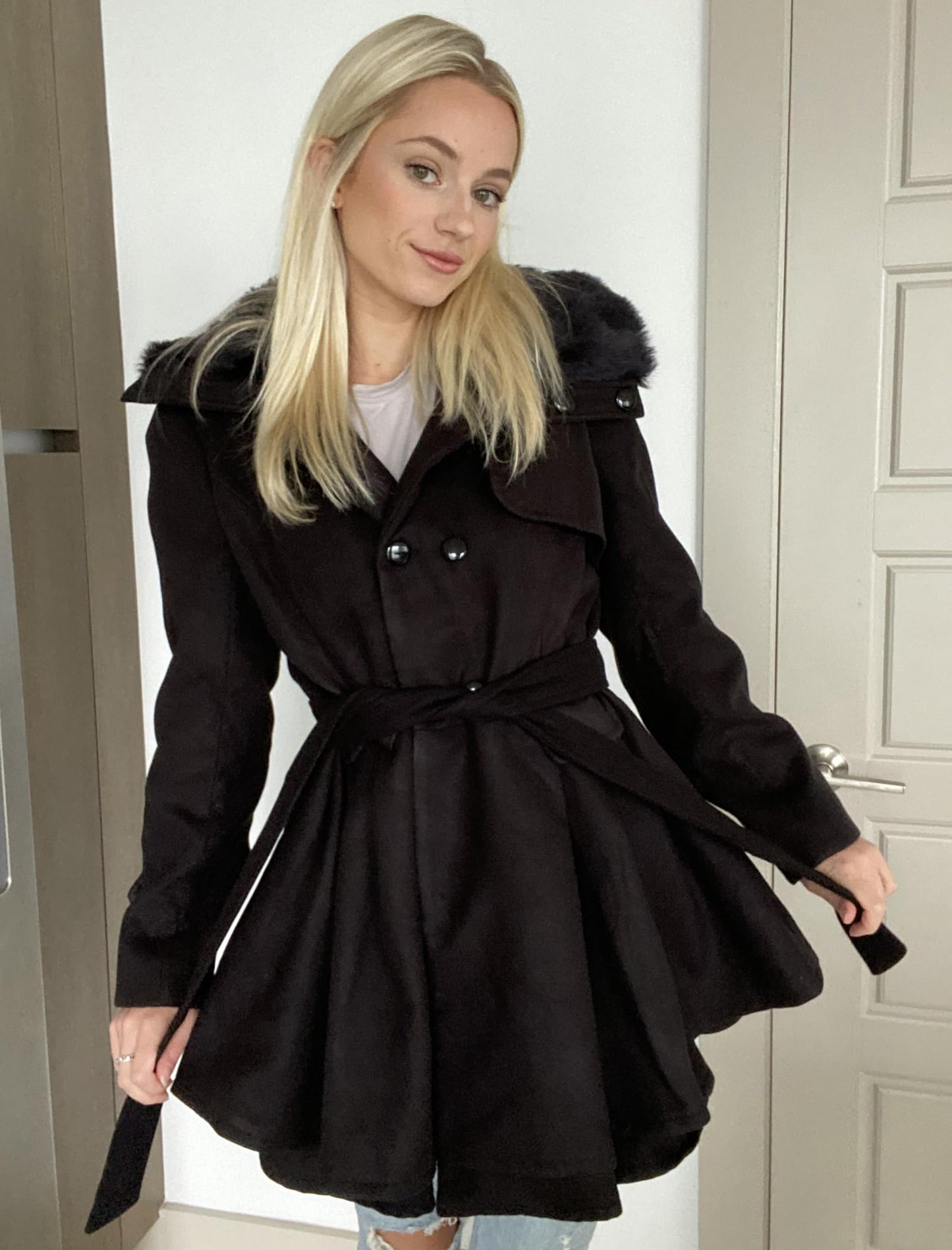 Zeagoo Faux Fur Lapel Double-breasted Thick Wool Coat