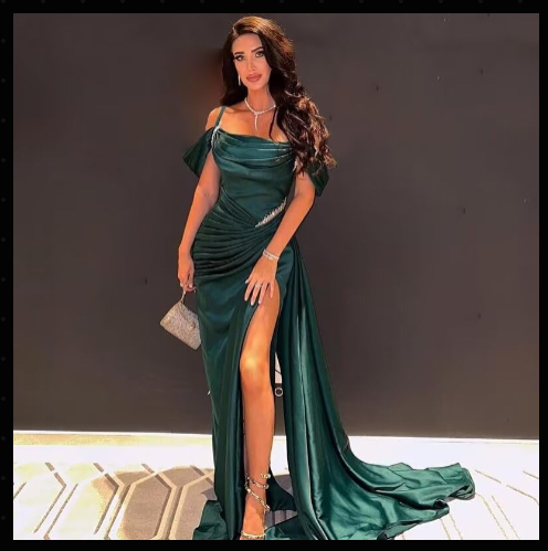 The Windsor Evening Gown