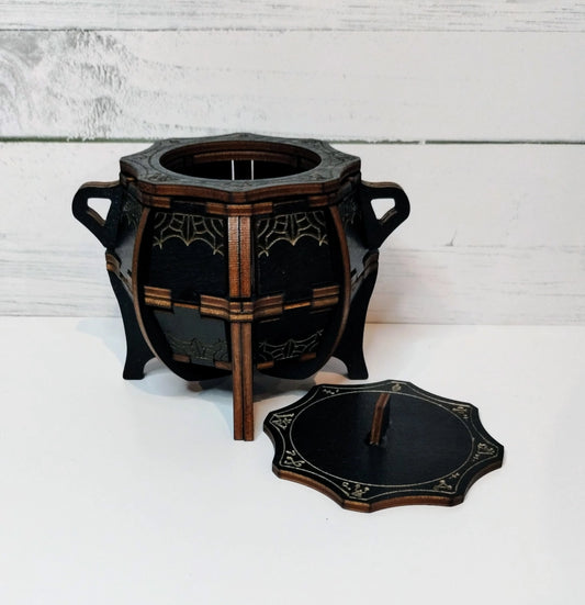 Engraved Cauldron with Lid in Birch