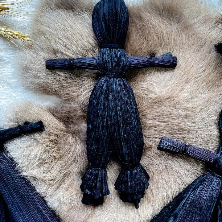 Witch Corn Husk Doll / Samhain Folk Poppet