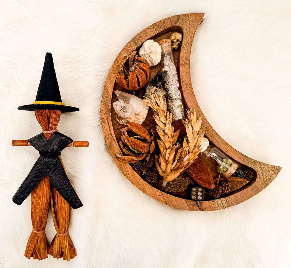 Witch Corn Husk Doll / Samhain Folk Poppet